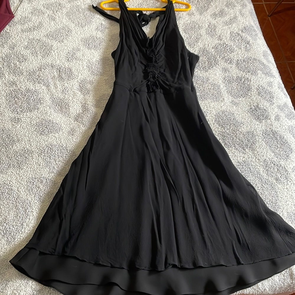 Ann Taylor petites black dress